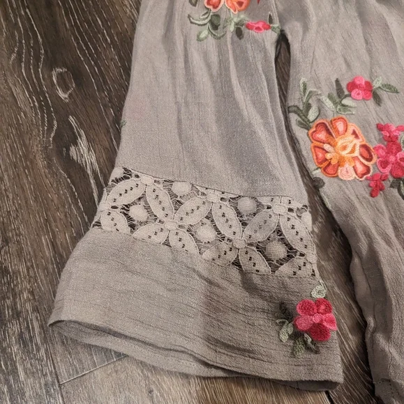 Fig and Flower embroidered boho floral tie front top - Picture 9 of 10